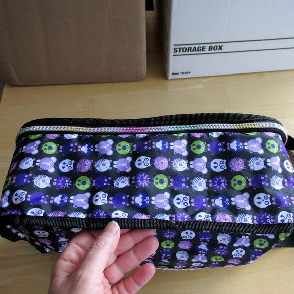 Casa di Borse Minimals Purple/Black Messenger Bag - Picture 7 of 9